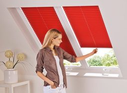 Наклонные жалюзи плиссе для мансардных окон Наклонные жалюзи плиссе для мансардных окон